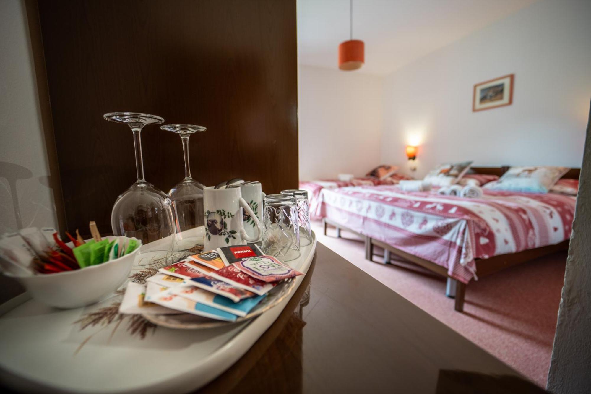 Cesa Cherpei - Dog Friendly Кампителло-ди-Фасса Экстерьер фото