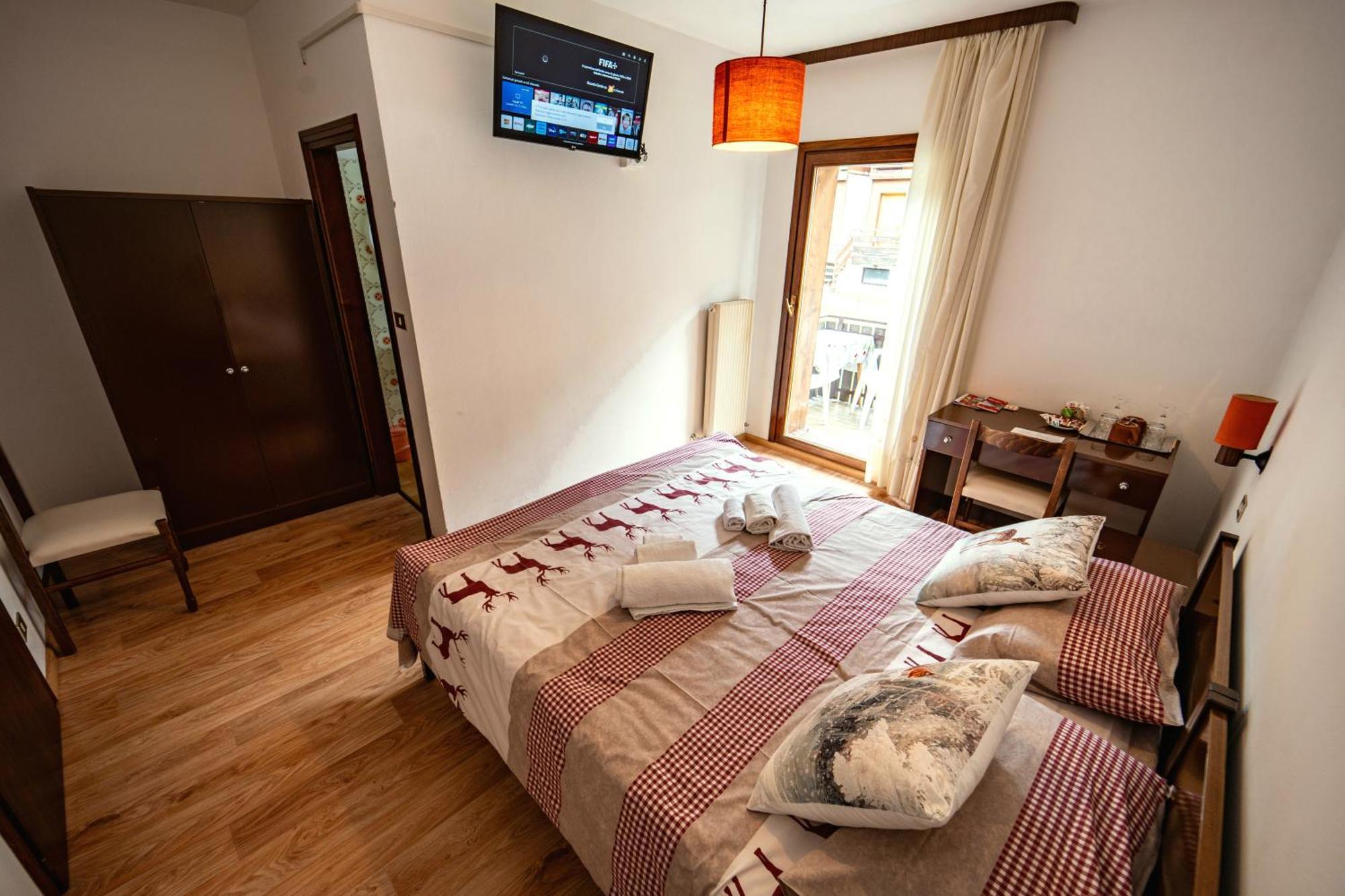 Cesa Cherpei - Dog Friendly Кампителло-ди-Фасса Экстерьер фото